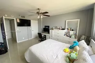 290 174th St, Sunny Isles Beach, FL 33160 - Photo 18