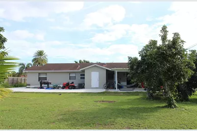 496 SW 9th Ave, Florida City, FL 33034 - Photo 14