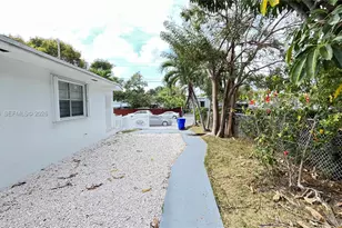 1809 NW 33rd St, Miami, FL 33142 - Photo 18