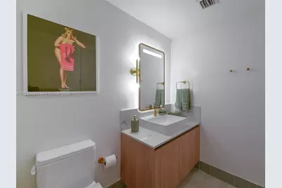 159 NE 6th St #4601, Miami, FL 33132 - Photo 18
