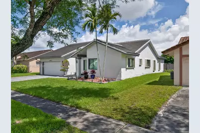 10407 NW 5th St, Plantation, FL 33324 - Photo 42