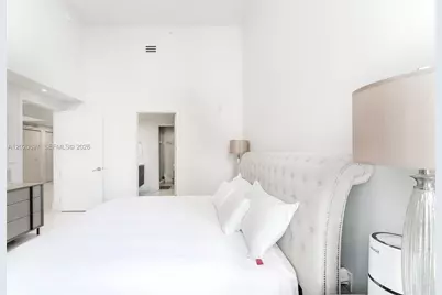 488 NE 18th St #1205, Miami, FL 33132 - Photo 16