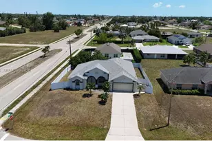 1602 SW 14th St, Cape Coral, FL 33991 - Photo 2