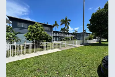 16851 NE 21st Ave #5, North Miami Beach, FL 33162 - Photo 1