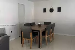 9551 NW 19th Pl, Sunrise, FL 33322 - Photo 10