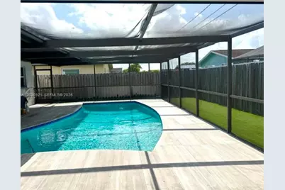 9551 NW 19th Pl, Sunrise, FL 33322 - Photo 2