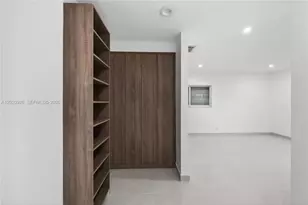1101 S Shore Dr, Miami Beach, FL 33141 - Photo 18