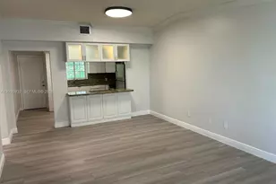 1135 92nd St, Bay Harbor Islands, FL 33154 - Photo 8