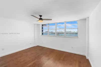 800 West Ave #527, Miami Beach, FL 33139 - Photo 14