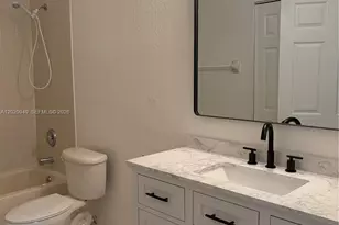 8835 S Isles Cir, Tamarac, FL 33321 - Photo 18
