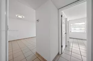 145 SW 30th Ct, Miami, FL 33135 - Photo 8
