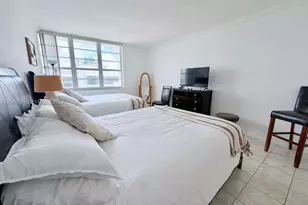 100 Lincoln Rd, Miami Beach, FL 33139 - Photo 12