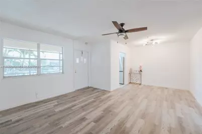 2041 NW 81st Ave #427, Pembroke Pines, FL 33024 - Photo 10