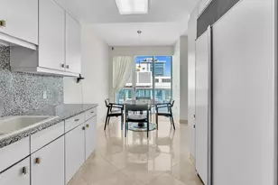 10101 Collins Ave, Bal Harbour, FL 33154 - Photo 24