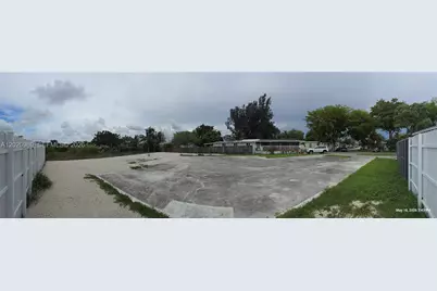 21740 NW 1st St, Pembroke Pines, FL 33029 - Photo 2