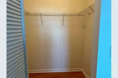 325 S Biscayne Bl #1516, Miami, FL 33131 - Photo 10