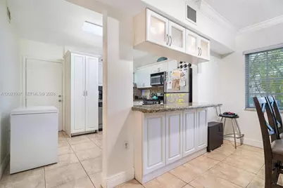 1135 92nd St #104, Bay Harbor Islands, FL 33154 - Photo 14