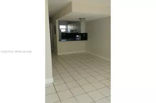 8025 NW 8th St, Miami, FL 33126 - Photo 10