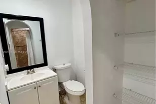 7231 W 29th Way, Hialeah, FL 33018 - Photo 10