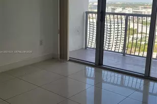 1750 N Bayshore Dr, Miami, FL 33132 - Photo 2