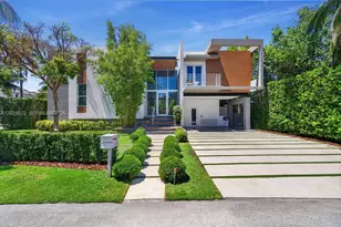 625 Curtiswood Dr, Key Biscayne, FL 33149 - Photo 1
