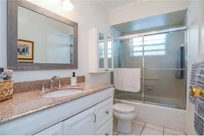 5100 NW 35th St #107, Lauderdale Lakes, FL 33319 - Photo 32