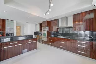 6000 Island Blvd, Aventura, FL 33160 - Photo 16