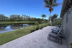 1590 Orion Ln, Weston, FL 33327 - Photo 16