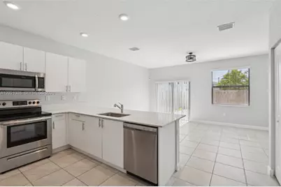 28625 SW 132nd Ct, Homestead, FL 33033 - Photo 16