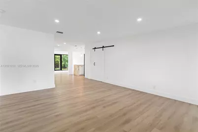 3743 NE 16th Ter, Pompano Beach, FL 33064 - Photo 4