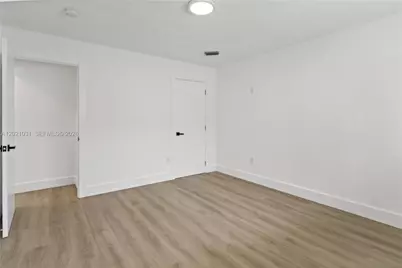 3743 NE 16th Ter, Pompano Beach, FL 33064 - Photo 20
