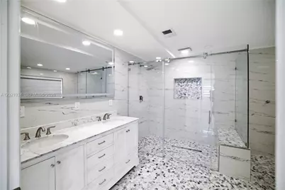 7051 SW 29th St, Miramar, FL 33023 - Photo 10