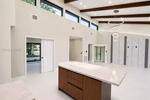 2765 NE 35th Dr, Fort Lauderdale, FL 33308 - Photo 10