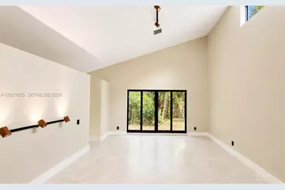 2765 NE 35th Dr, Fort Lauderdale, FL 33308 - Photo 22