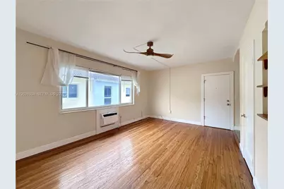 965 Bay Dr #4, Miami Beach, FL 33141 - Photo 6