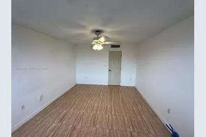 1470 NE 125th Ter #412, North Miami, FL 33161 - Photo 10