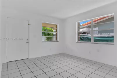 11381 SW 7th Ter #0, Sweetwater, FL 33174 - Photo 6