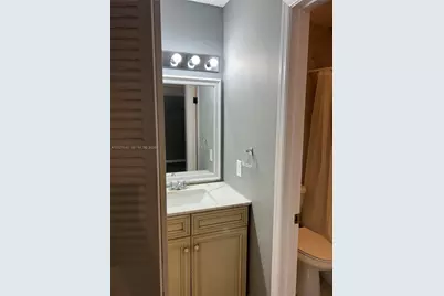 1136 NE 210th Ter #1136, Miami, FL 33179 - Photo 22