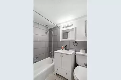 6484 Indian Creek Dr #109, Miami Beach, FL 33141 - Photo 14