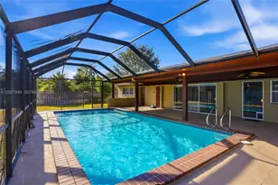 8495 SW 160th St, Palmetto Bay, FL 33157 - Photo 14