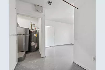 4080 NW 1st Pl, Deerfield Beach, FL 33442 - Photo 24