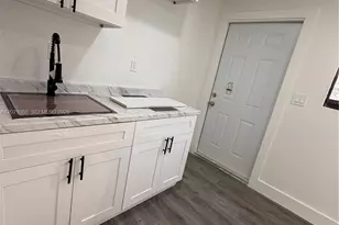 16536 SW 54th St, Miami, FL 33185 - Photo 10
