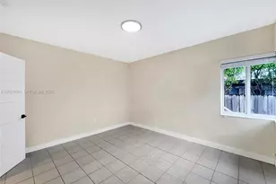 965 Bay Dr, Miami Beach, FL 33141 - Photo 14