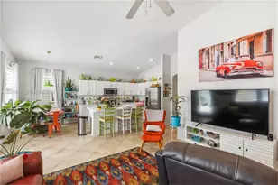 16350 SW 11th St, Pembroke Pines, FL 33027 - Photo 32
