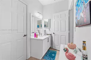 16350 SW 11th St, Pembroke Pines, FL 33027 - Photo 40