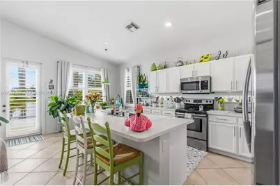 16350 SW 11th St, Pembroke Pines, FL 33027 - Photo 28