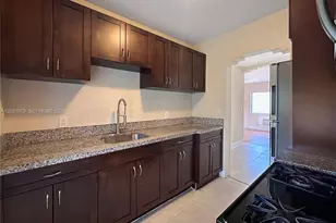 965 Bay Dr, Miami Beach, FL 33141 - Photo 16