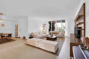 735 Crandon Blvd, Key Biscayne, FL 33149 - Photo 1
