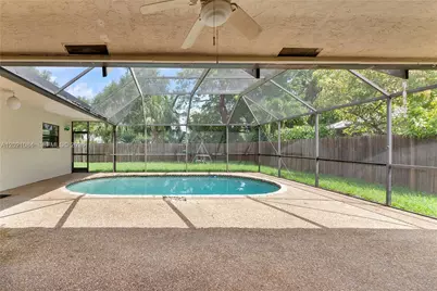 11111 NW 7th St, Coral Springs, FL 33071 - Photo 36