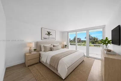 400 S Pointe Dr #409, Miami Beach, FL 33139 - Photo 22